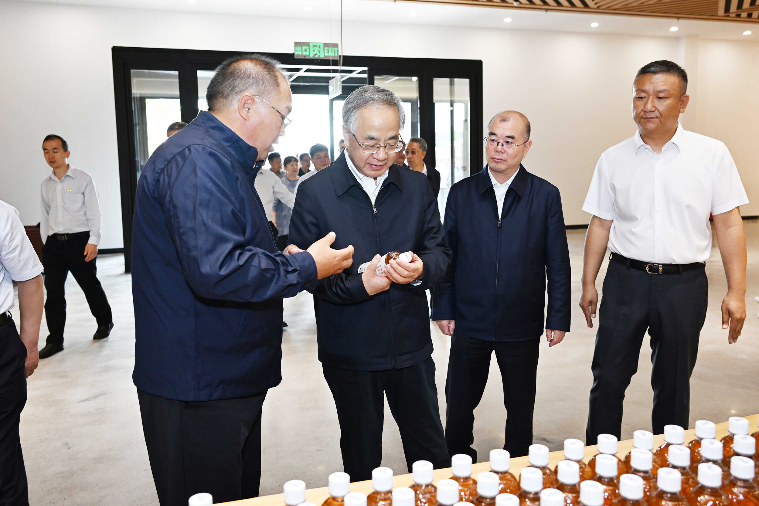 DSC_7486v.jpg